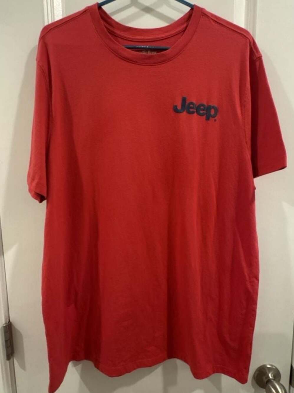 Goodfellow & Co Men's Jeep Graphic T-Shirt Red Dog and Surfboard Print